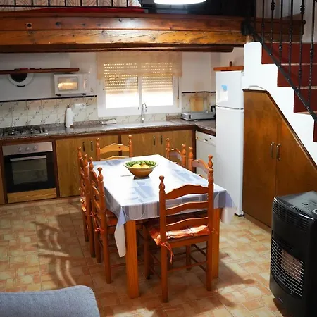 Holiday home Caseta Montanyana